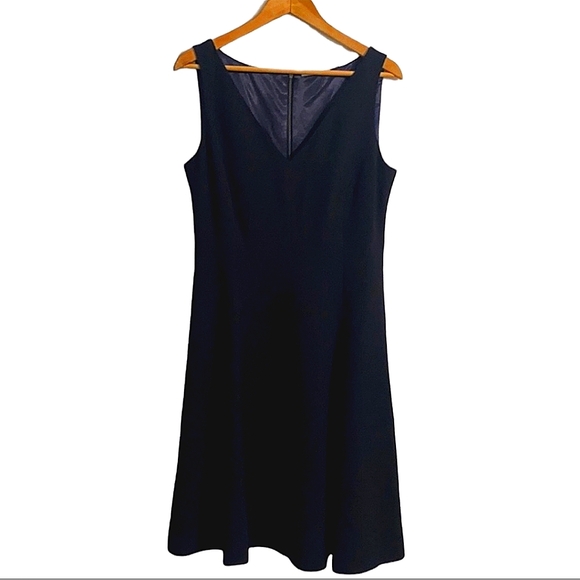 T Tahari Dresses & Skirts - T Tahari Black Sleeveless Fit & Flare Dress Women Size 10